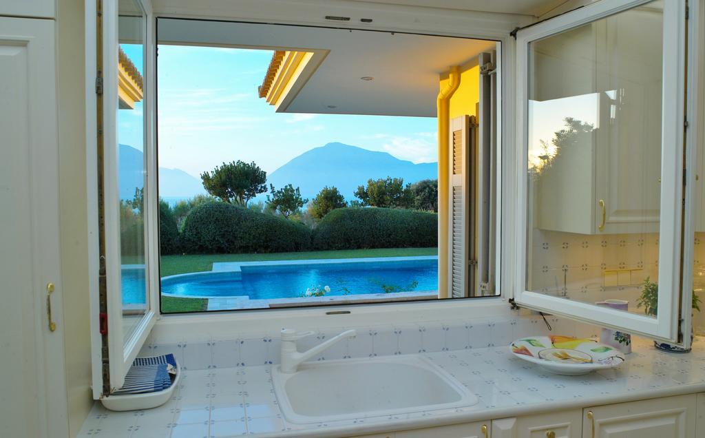 Dh Epavlis Villa Rio Bagian luar foto